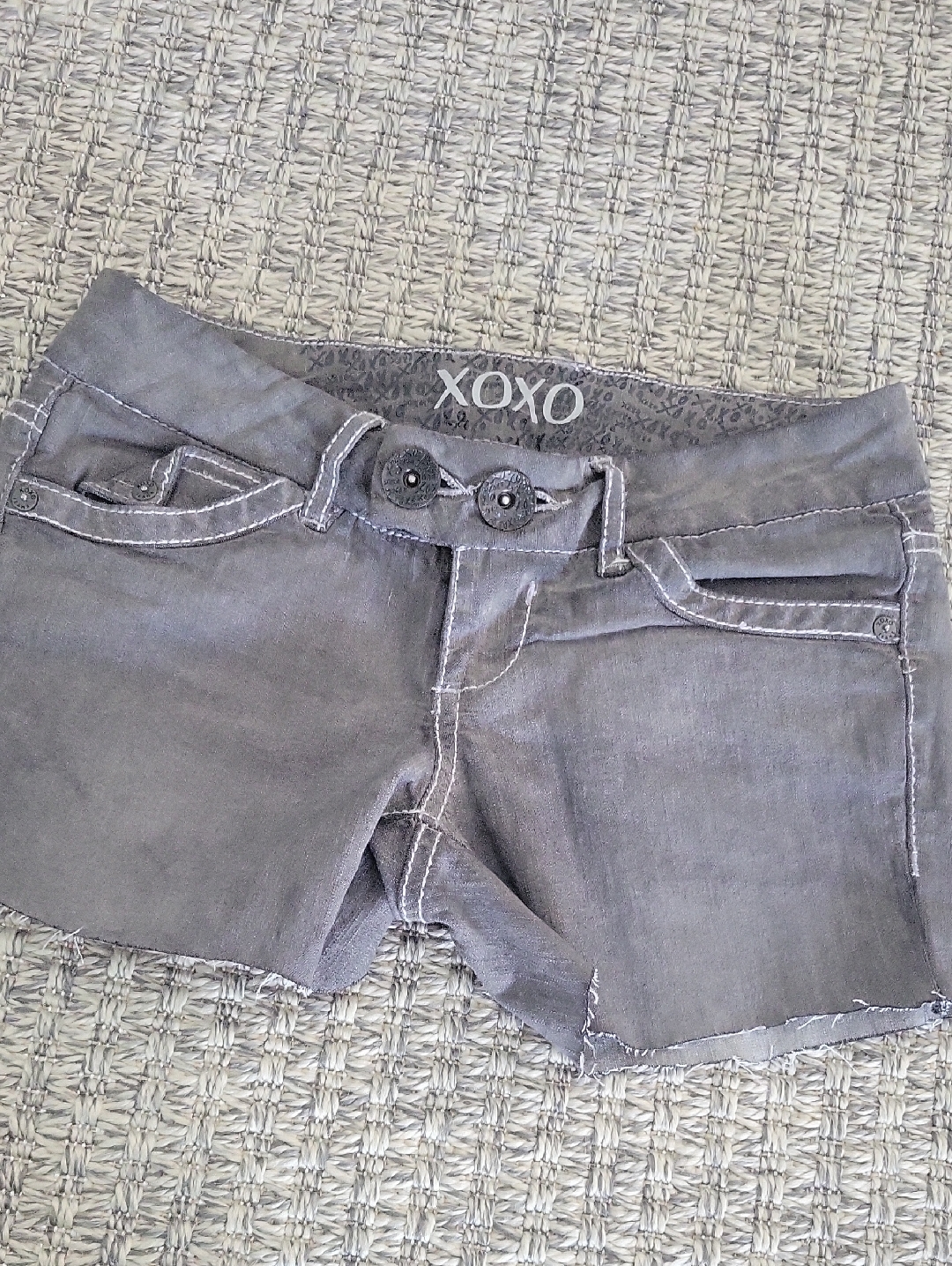 Xoxo Gray Frayed Lowrise Denim Shorts